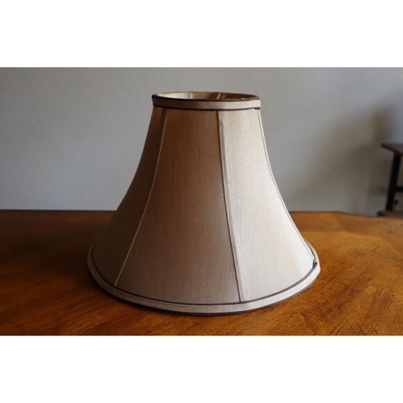 Vintage Tan Silky Fabric Lampshade 8.5" Tall Round Bell Shape 6 Panels - Picture 8 of 16